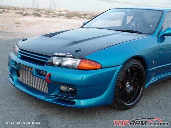 Nissan Skyline R32 GT-R